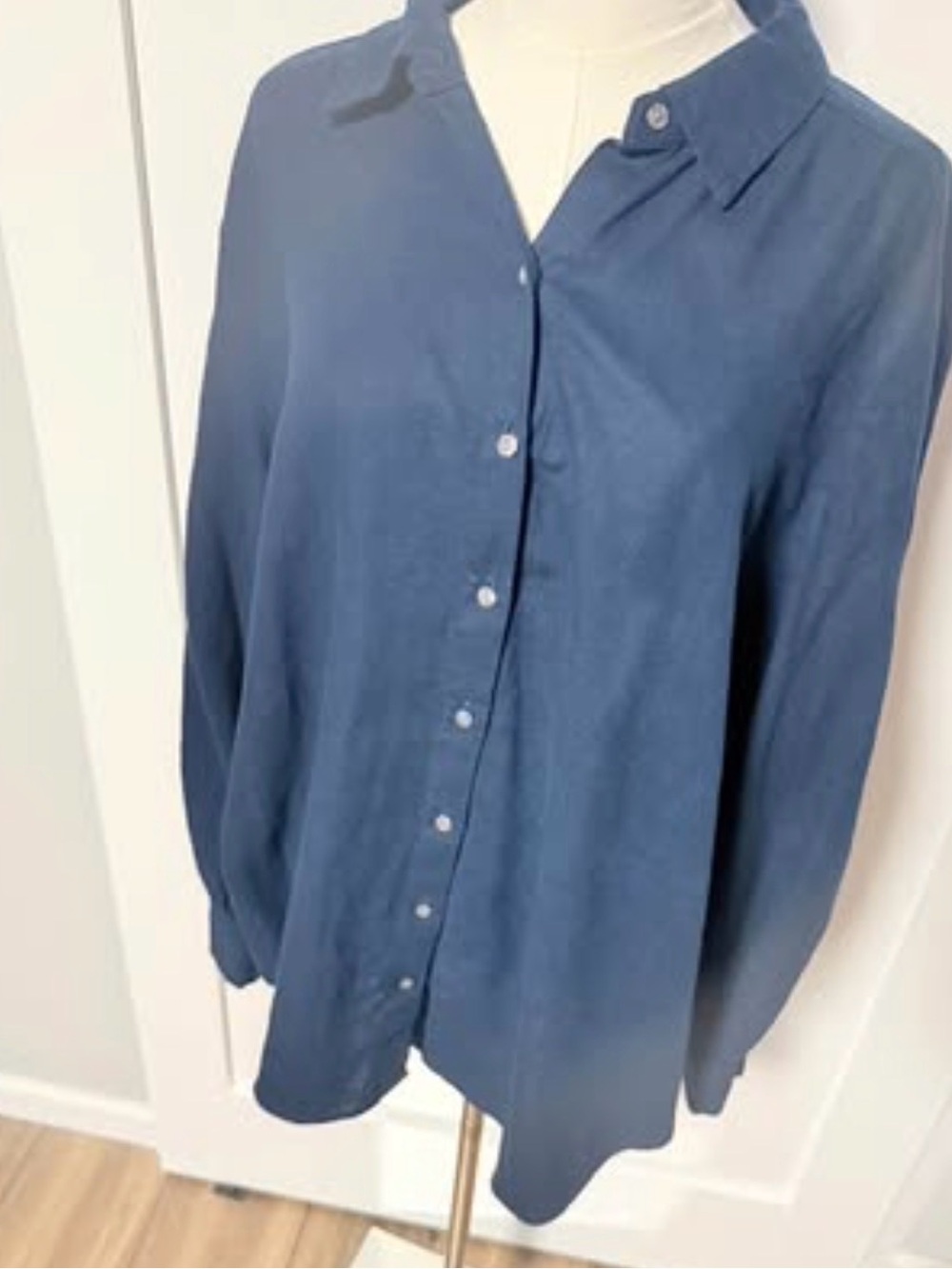 LC Lauren Conrad Blue Linen Blend Button Blouse XL
